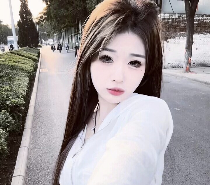 /public/uploads/71993db9d04e7bd5f86c7743/2025/06/20/0f666751d39d37dc10a91ecb.jpg
