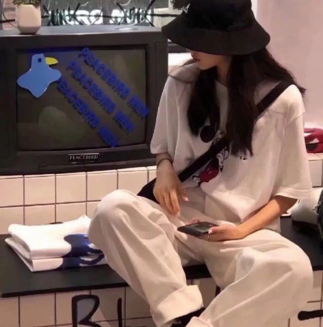 /public/uploads/71993db9d04e7bd5f86c7743/2025/06/27/652be4756f244832abd6916c.jpg